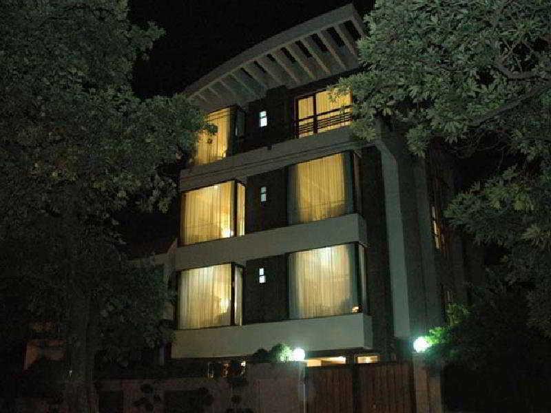 Dolphinn Delhi  Exterior foto