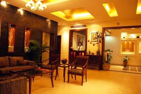 Dolphinn Delhi  Exterior foto